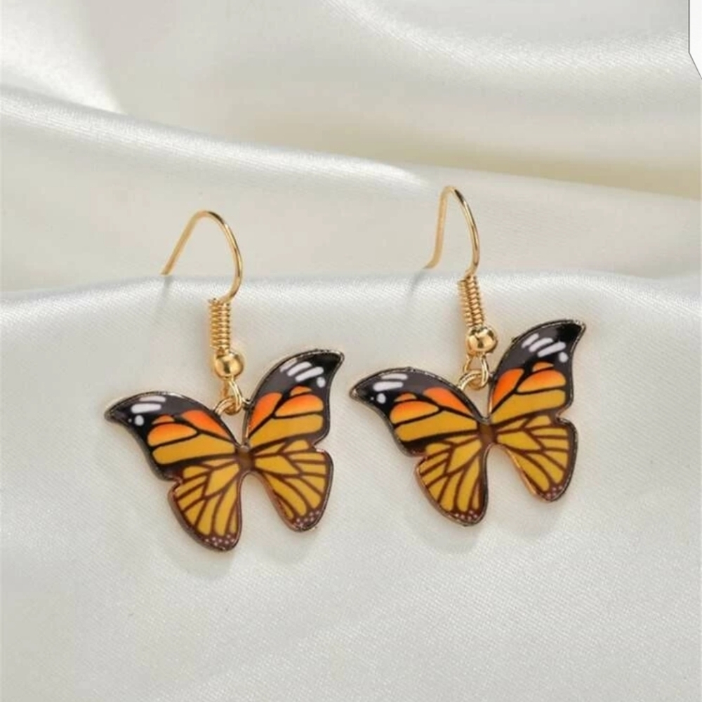 ✨3 FOR $28✨🆕🦋MONARCH BUTTERFLY EARRINGS🦋